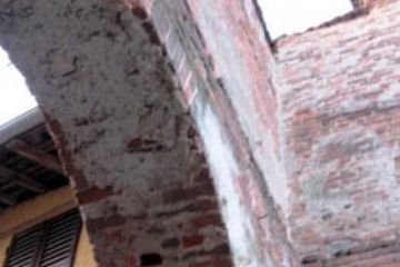Cinta Muraria con arco di ingresso